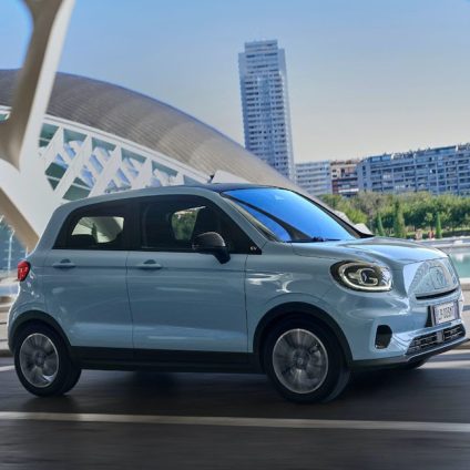 Rinnovabili • Leapmotor T03, la city car elettrica dei record: la più venduta in Italia