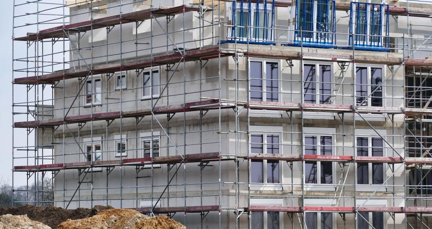 Rinnovabili • Vetro riciclato e scarti edili generano un materiale ecologico