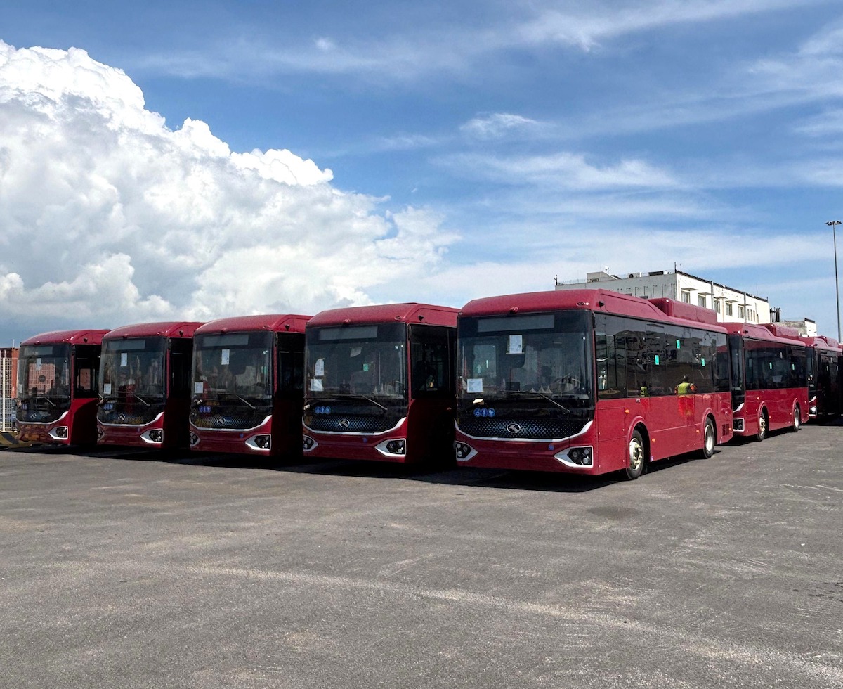 Trasporto pubblico a Roma, arriva nuova flotta di bus elettrici nella capitale