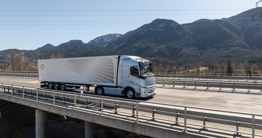 Rinnovabili • Camion Volvo, meno emissioni e consumi grazie all'aerodinamica della F1