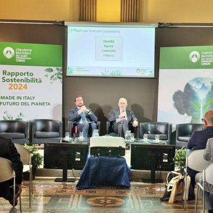 Rinnovabili • CONOU, il Rapporto Sostenibilità 2024 conferma il modello di eccellenza