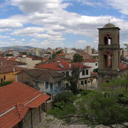 Rinnovabili • Mobilità sostenibile: la Grecia punta sul parcheggio digitale che riduce traffico ed emissioni.