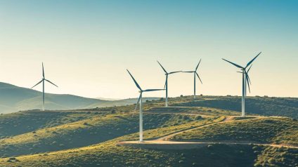 Rinnovabili • Valutazione di Impatto Ambientale Sardegna, il Tar accoglie il ricorso di Asja contro l’inerzia del Mase sul parco eolico da 55,8 MW: tempi sforati, spese da rimborsare.