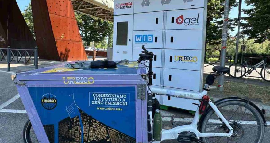 Rinnovabili • A Rimini il primo micro-hub refrigerato per la logistica urbana sostenibile nel settore HORECA.