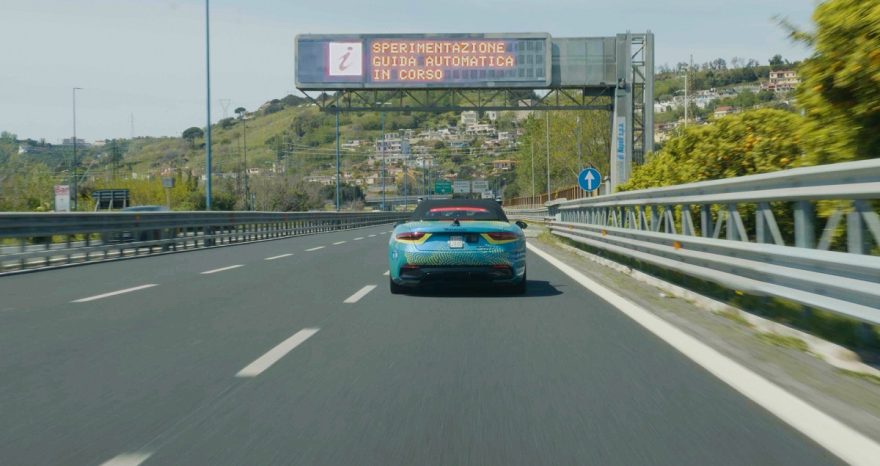 Rinnovabili • Autostrade, test sulla tangenziale di Napoli riduce emissioni del 10%. E gli incidenti del 30%