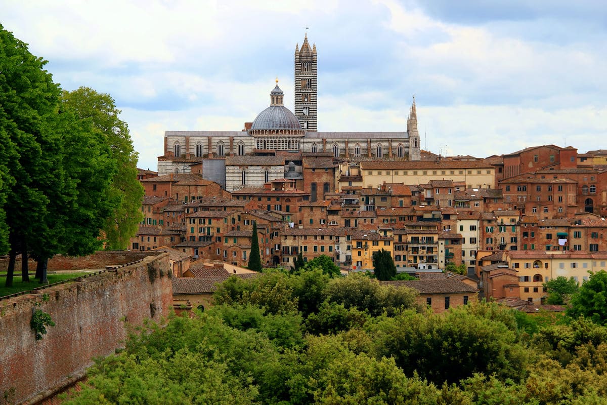 Green Capital europee, tra i 7 finalisti per il 2027 anche Sien