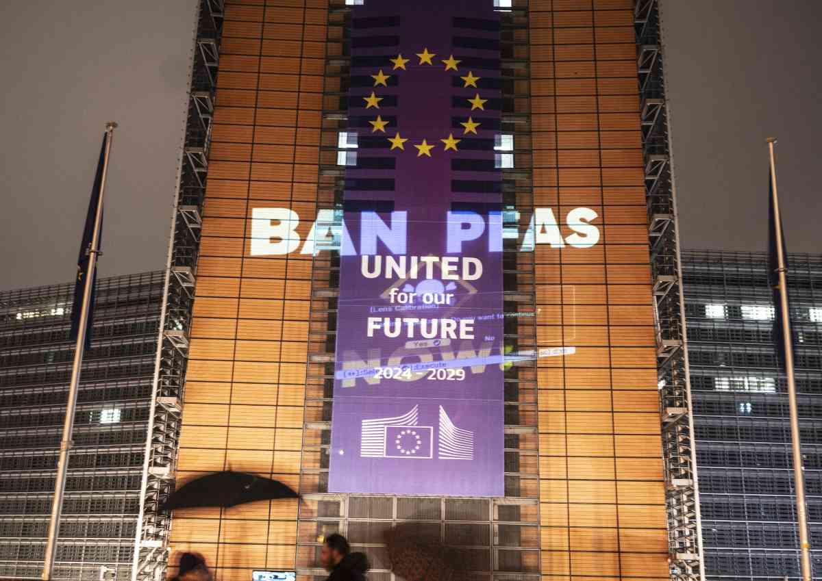 Rinnovabili • PFAS nel sangue, i ministri europei si fanno testare per denunciare l’inquinamento