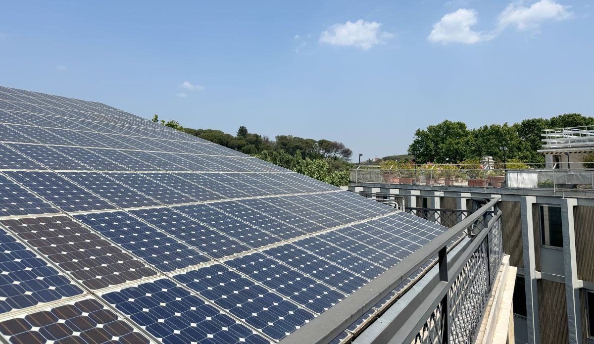 RAEE fotovoltaici, seconda finestra GSE per aderire ai Sistemi Collettivi.