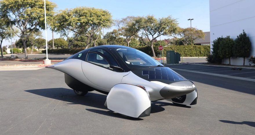 Rinnovabili • Veicoli elettrici a 3 ruote con pannelli solari. Realtà industriali o prototipi?