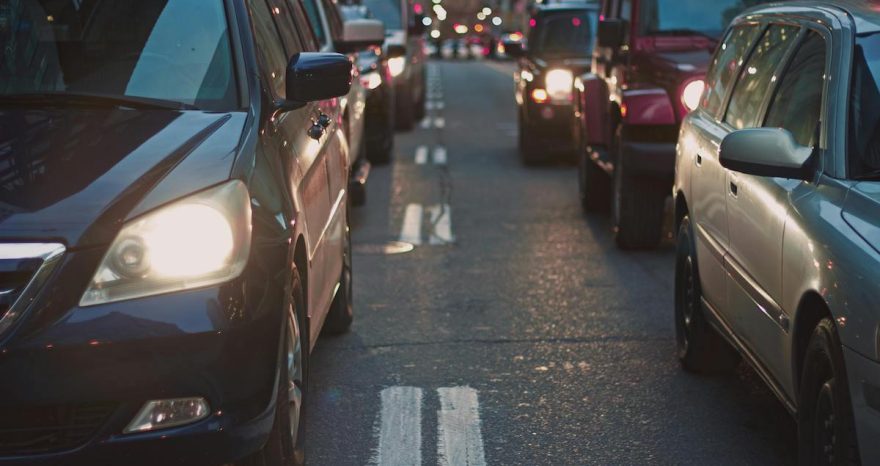 Rinnovabili • Auto in Italia: calano le immatricolazioni, volano le ibride plug-in, bene le elettriche nel semestrale