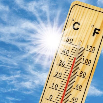 Rinnovabili • 10 azioni contro il caldo: come risparmiare energia senza rinunciare al benessere