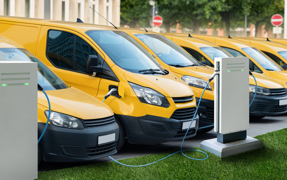 Flotte aziendali al 100% elettriche dal 2030: la proposta Ue
