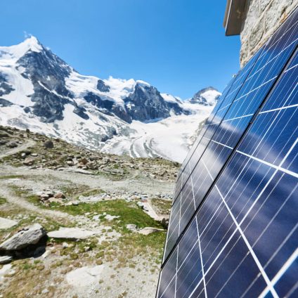 Rinnovabili • Produzione fotovoltaica in Italia, -8% nelle regioni alpine a causa dell'impatto climatico