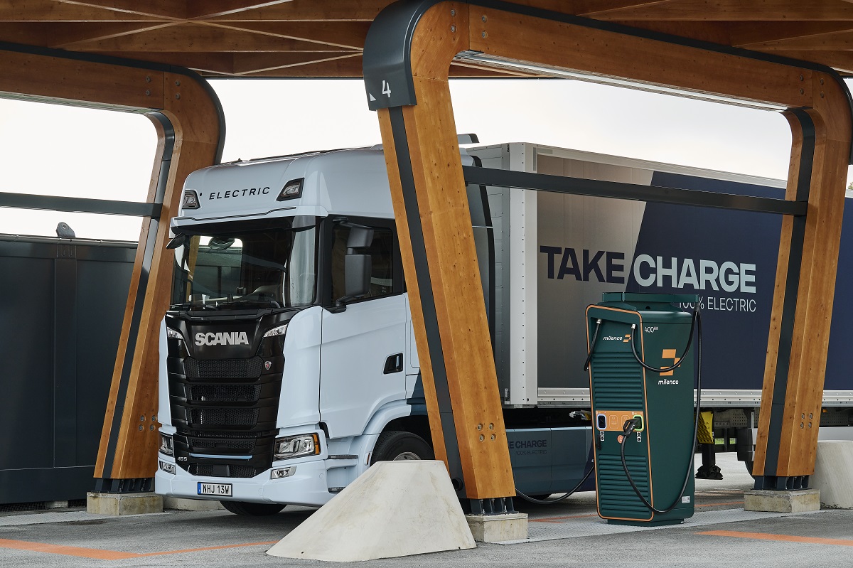 La strategia di Scania per il trasporto sostenibile: tra elettrico, biocarburanti e idrogeno
