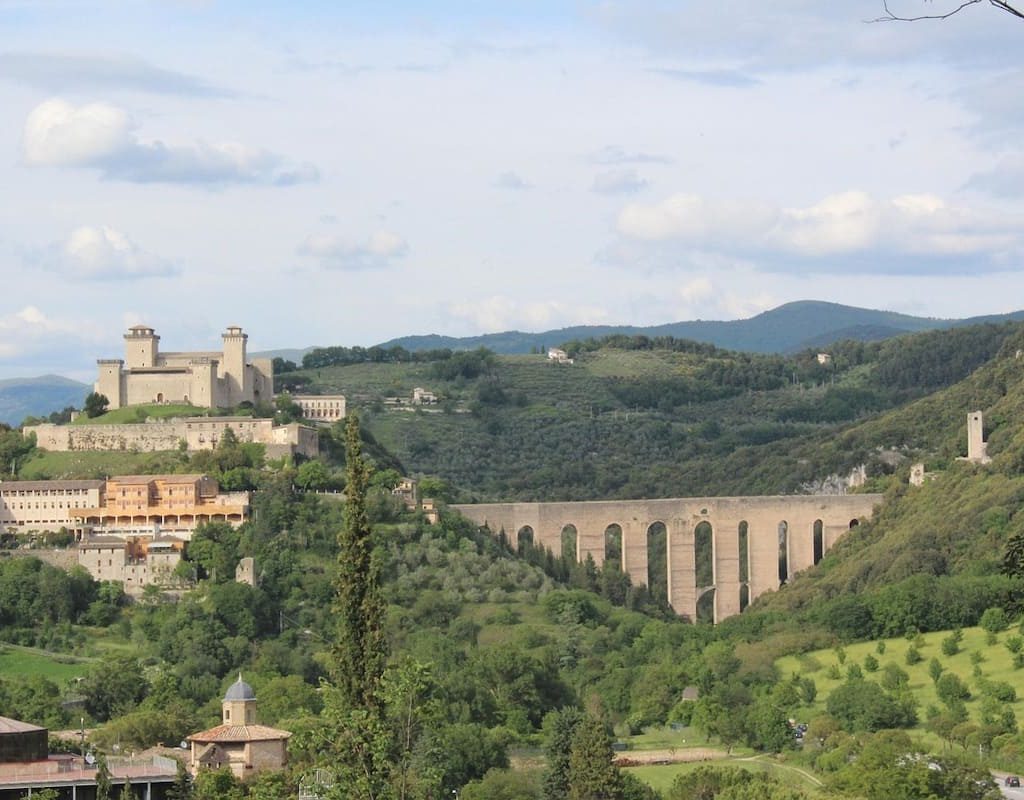 Umbria, la Legge per l'energia punta alle CER e agli impianti di piccole dimensioni