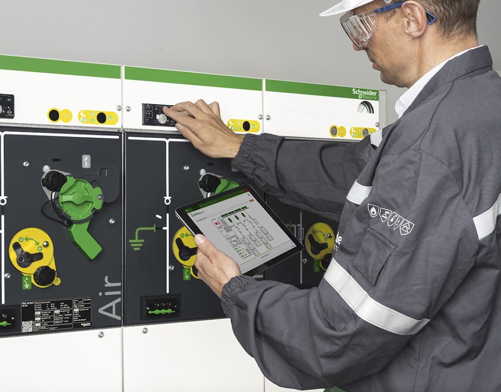 Schneider Electric e E.ON firmano un accordo di lungo termine per accelerare la transizione energetica con i quadri di media tensione SF₆-Free