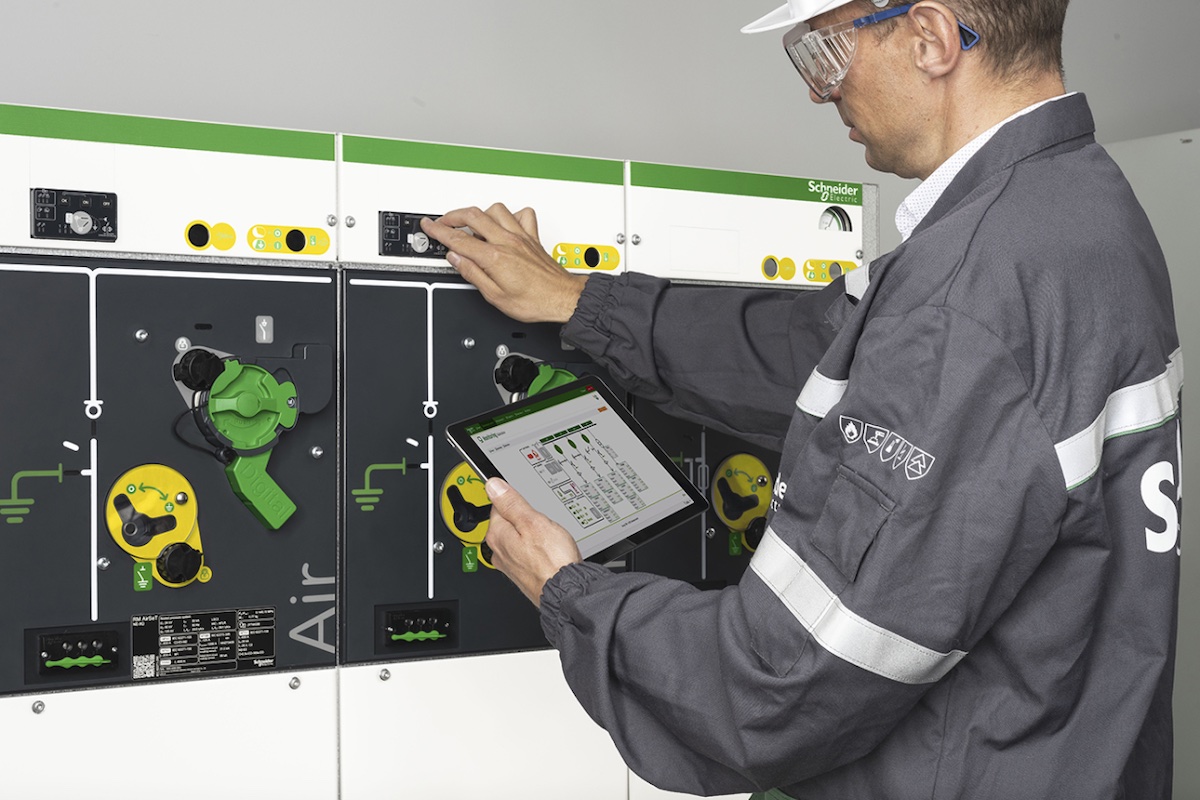 Schneider Electric e E.ON firmano un accordo di lungo termine per accelerare la transizione energetica con i quadri di media tensione SF₆-Free