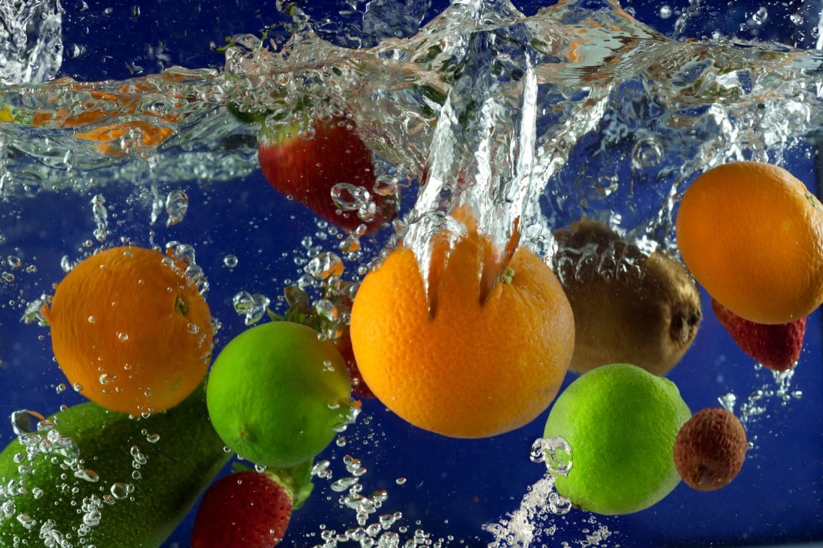 Rinnovabili • Allungare la vita di frutta e verdura senza conservanti: ecco come