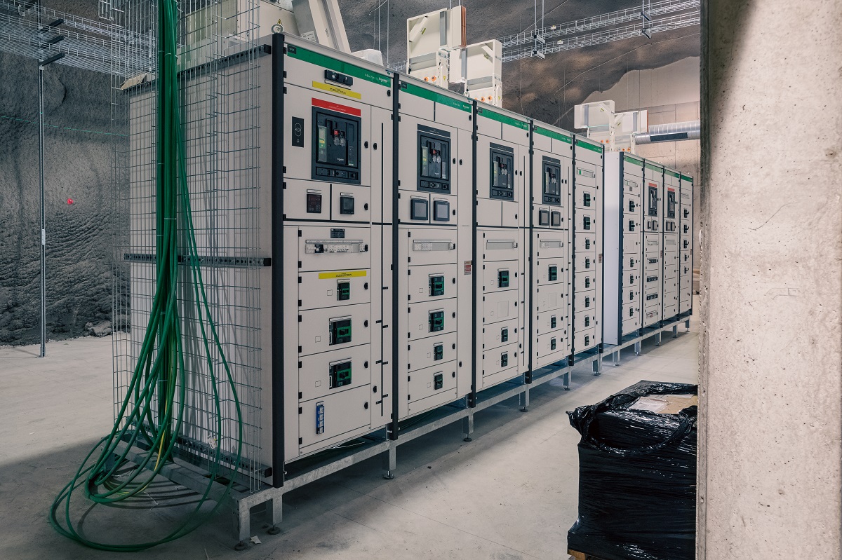 Data center in una miniera in Trentino: il caso Intacture