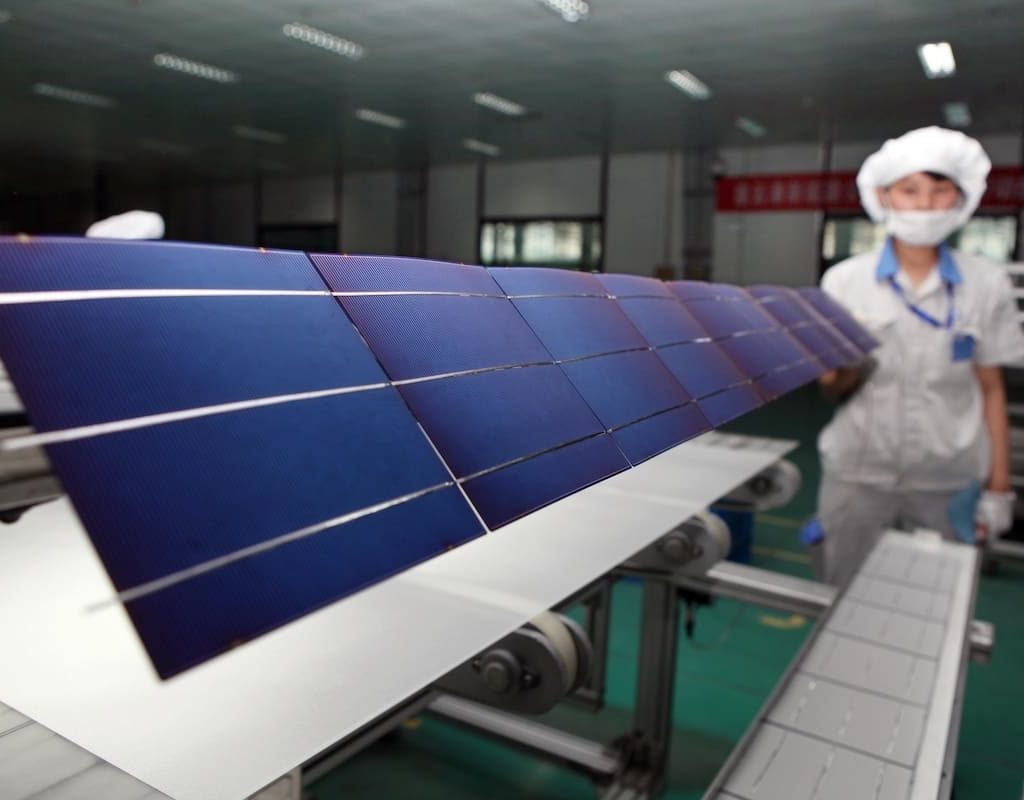 Le industrie cinesi di FER e batterie si espandono all'estero