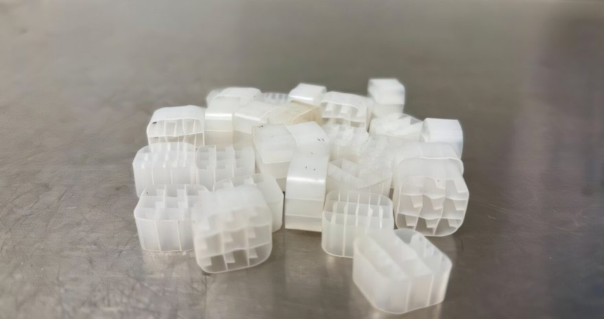 Rinnovabili • Dalla CO₂ al biometano puro grazie ai biofilm ingegnerizzati