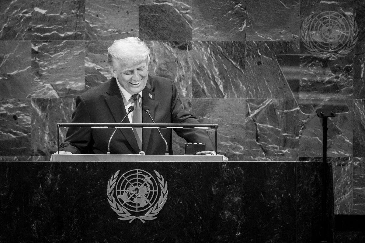 Il delirio MAGA di Trump su cambiamento climatico e rinnovabili
