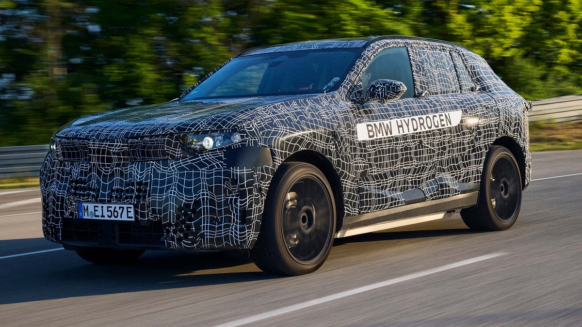 BMW rilancia l'idrogeno. Nel 2028 arriverà la X5: primo modello disponibile con 5