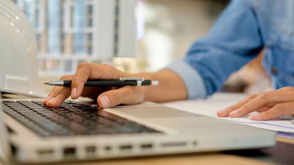 Rinnovabili • Portale FER X e verifica CER, le guide del GSE