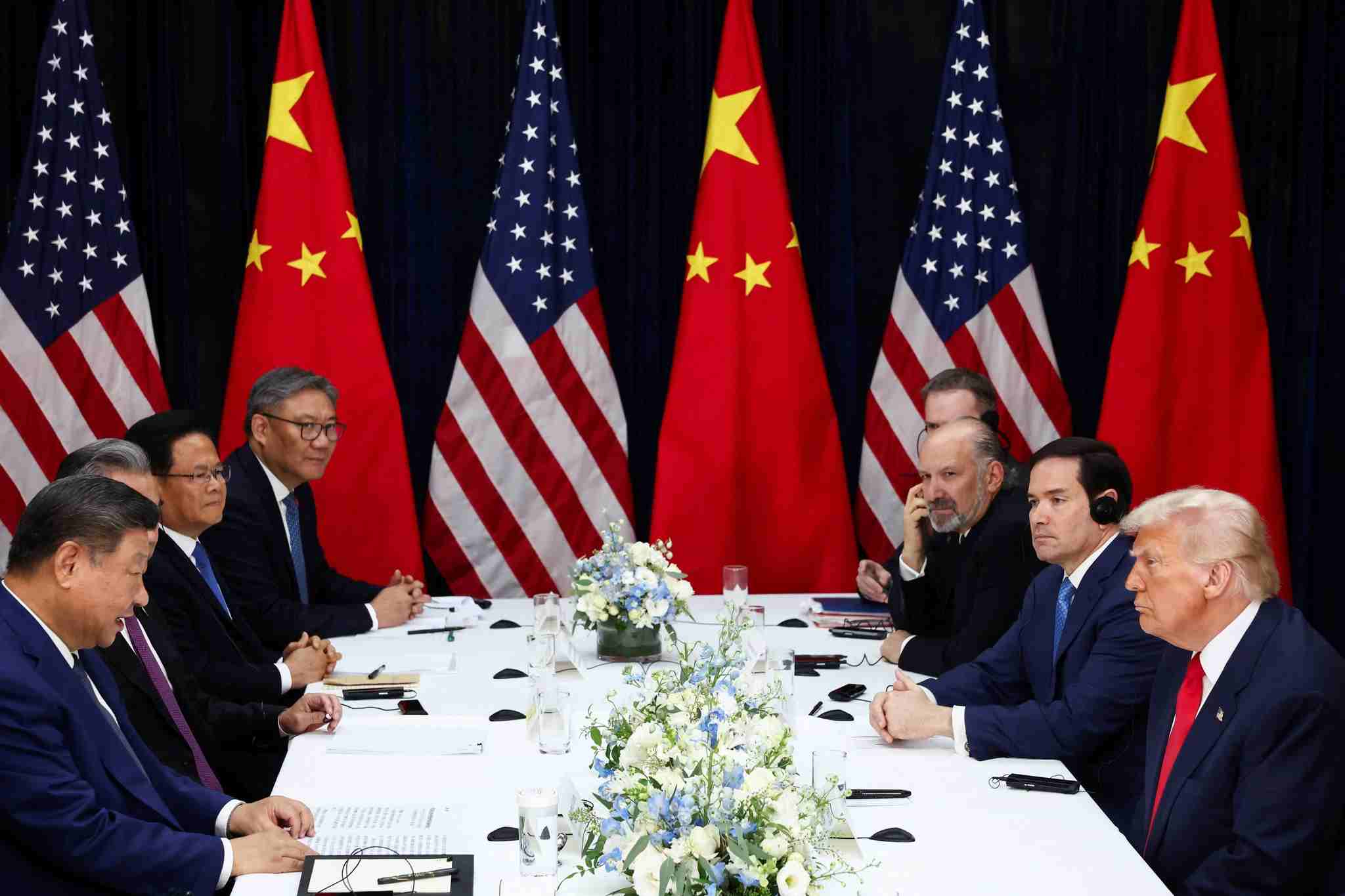 Incontro Trump-Xi, la Cina rinvia i nuovi controlli alle esportazioni di terre rare