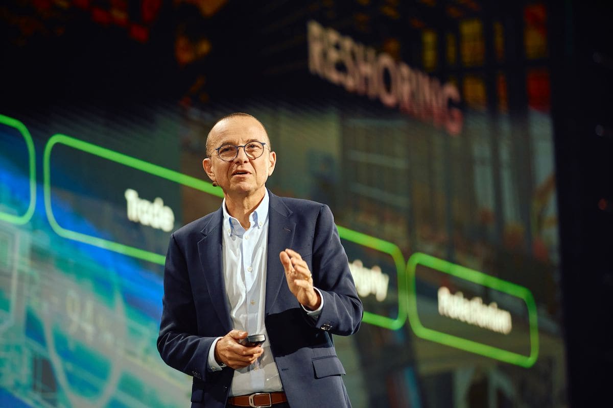 Schneider Electric: come costruire un futuro dove l'energia non è solo disponibile ma anche intelligente