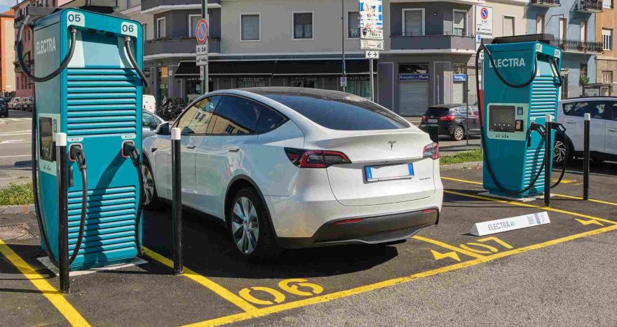 Rinnovabili • electra-ricarica-ultraveloce-veicoli-elettrici