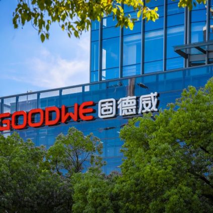 Rinnovabili • GoodWe celebra 15 anni con cashback per gli installatori in Europa