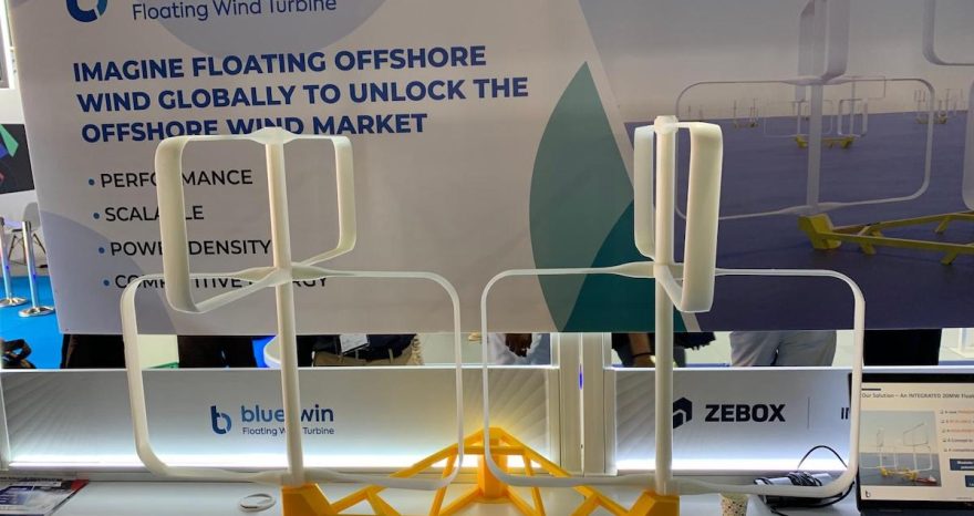 Rinnovabili • Turbina eolica offshore a doppio asse verticale, il prototipo di Bluetwin