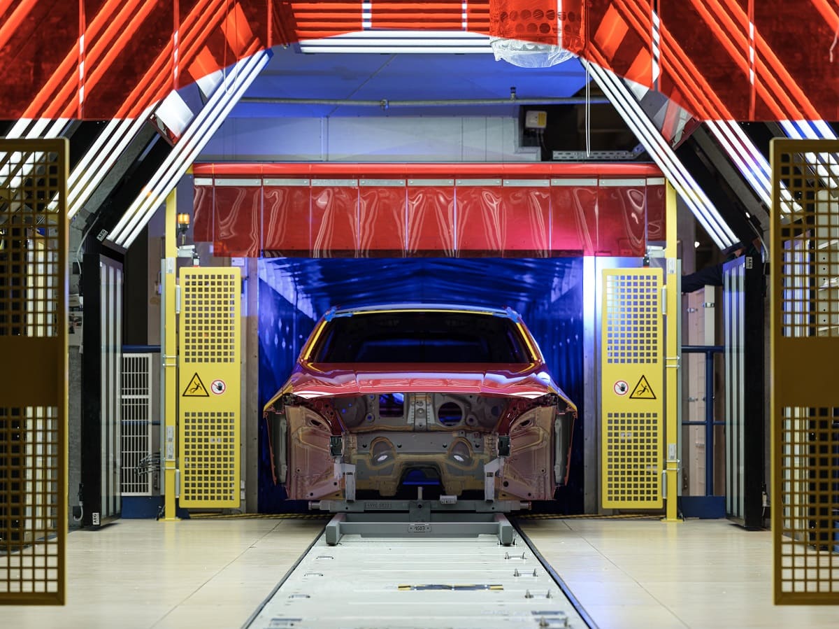BMW, 1° stabilimento automobilistico al mondo collegato a una pipeline per l’idrogeno