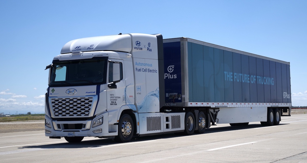 Rinnovabili • Camion a guida autonoma con propulsione a idrogeno: il primo al mondo sviluppato da Hyundai