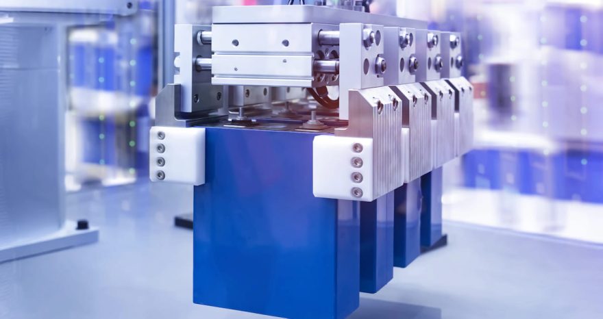 Rinnovabili • Cina: pronte limitazioni all'export di batterie e apparecchiature