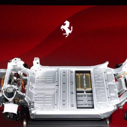 Rinnovabili • Ferrari, da Maranello i primi dettagli su Elettrica, la prima full electric del Cavallino