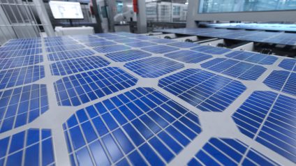 Rinnovabili • Prezzi moduli fotovoltaici 2025, dopo minimo storico si torna ad alti e bassi
