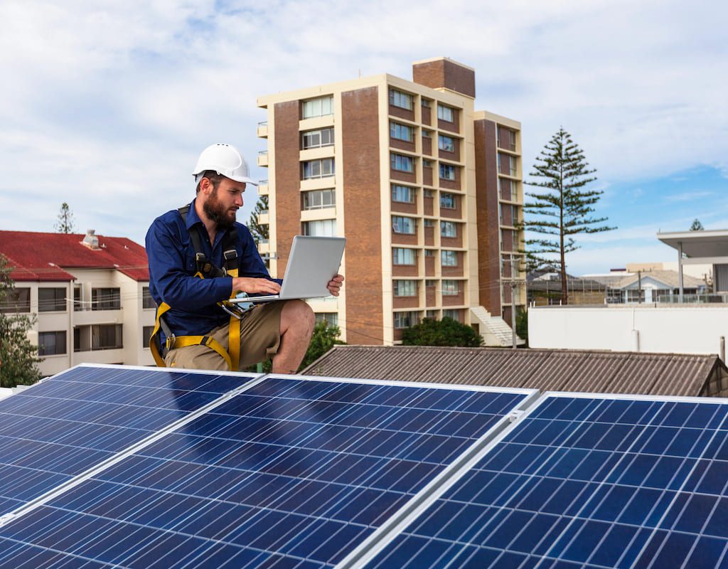 Solar+, il nuovo servizio per fotovoltaico e BESS per casa e impresa