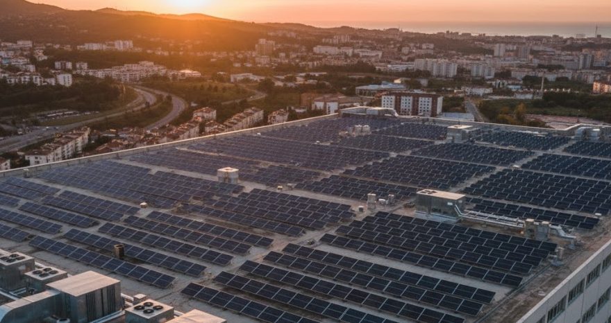 Rinnovabili • Imprese: bando per l'autoconsumo fotovoltaico e termofotovoltaico