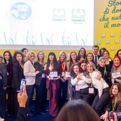 Rinnovabili • “Amiche della Terra”, la voce delle imprenditrici agricole combatte la violenza contro le donne