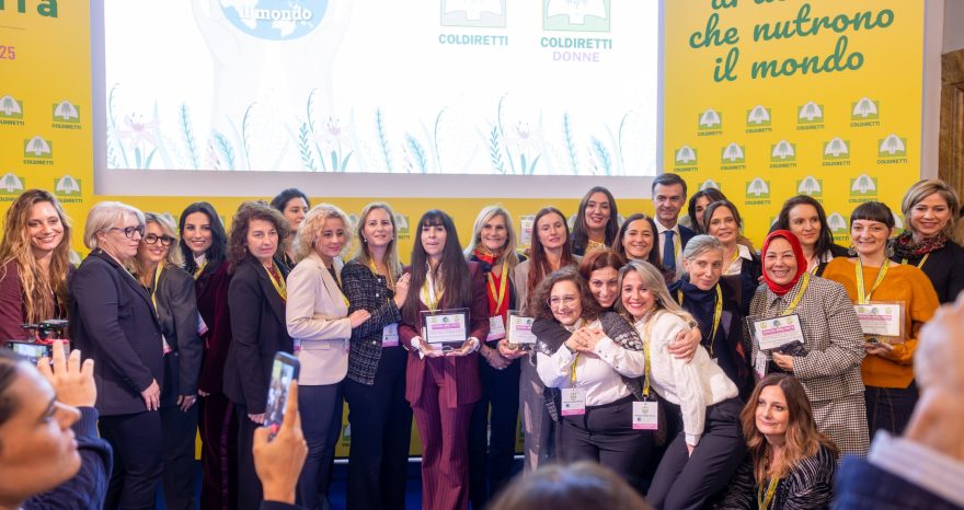 Rinnovabili • “Amiche della Terra”, la voce delle imprenditrici agricole combatte la violenza contro le donne