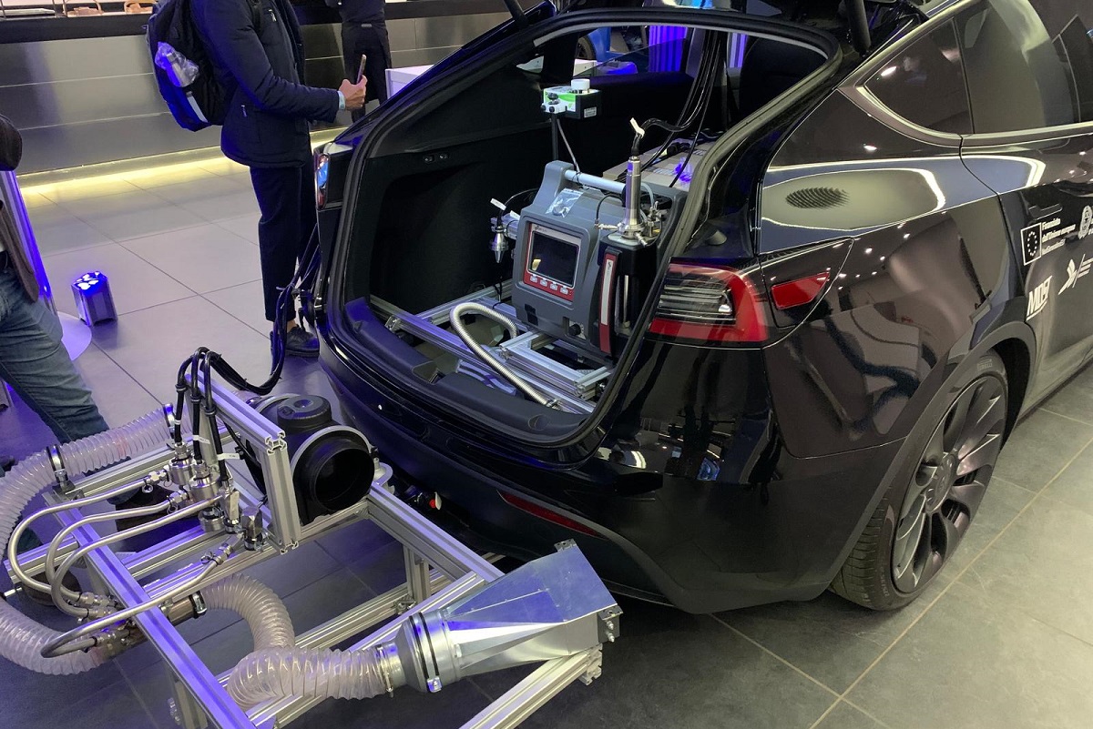 Inquinamento particolato, un dispositivo misura quello su gomme e freni delle auto elettriche