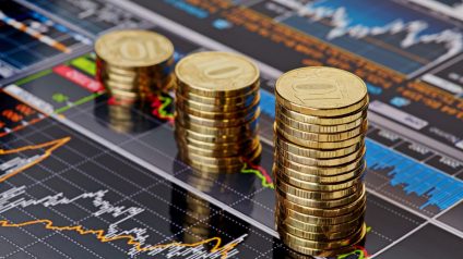 Rinnovabili • La finanza della transizione frena, ma le rinnovabili sono ancora da record