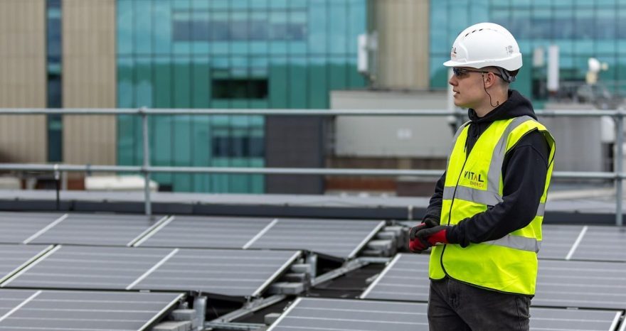 Rinnovabili • Monitoraggio fotovoltaico ad alta precisione con la rete di sensori sincronizzati