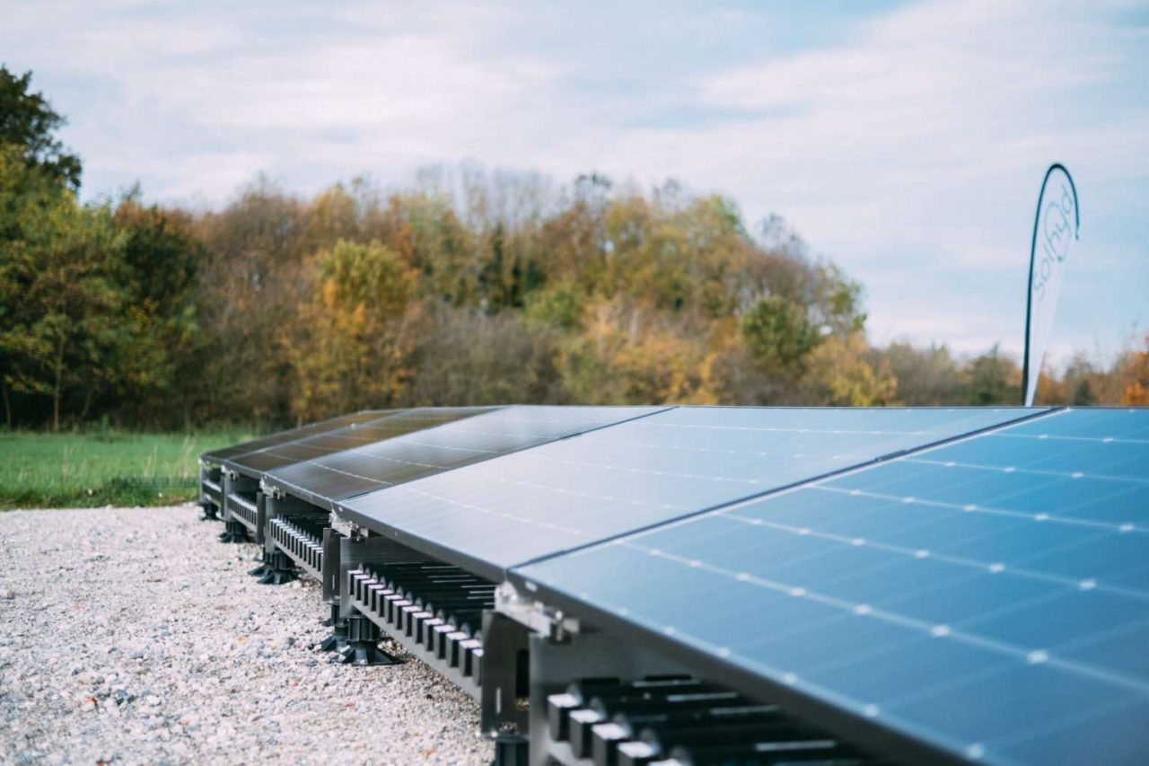 Rinnovabili • Nascerà in Belgio la 1a centrale con pannelli solari che producono H2