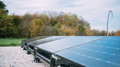 Rinnovabili • Nascerà in Belgio la 1a centrale con pannelli solari che producono H2