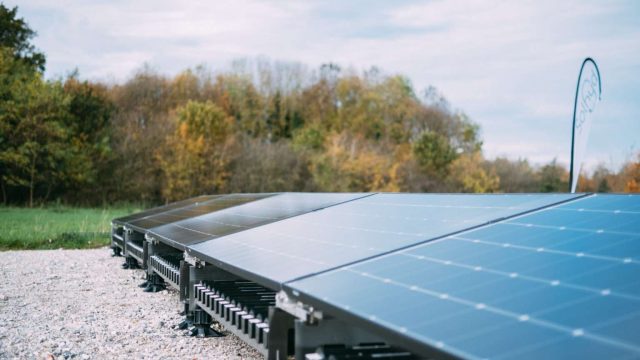 Rinnovabili • Nascerà in Belgio la 1a centrale con pannelli solari che producono H2