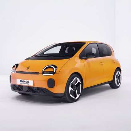Rinnovabili • Renault Twingo elettrica, torna l'auto cult degli anni Novanta: spiritosa, iconica e sotto i 20mila euro