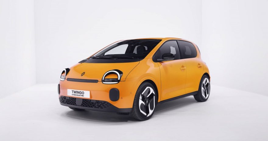 Rinnovabili • Renault Twingo elettrica, torna l'auto cult degli anni Novanta: spiritosa, iconica e sotto i 20mila euro